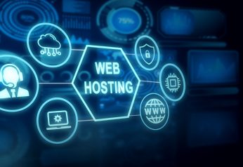 Doména a webhosting